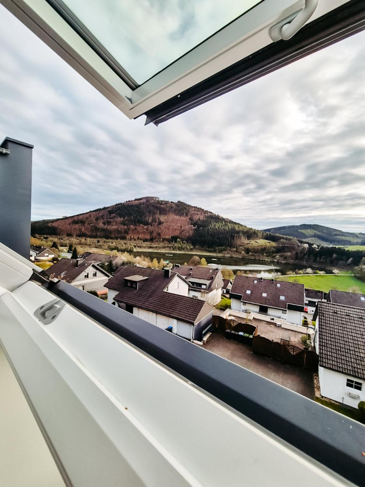 Neue Maisonette-wohnung Mit See-& Bergblick, Sauna Apartment Winterberg